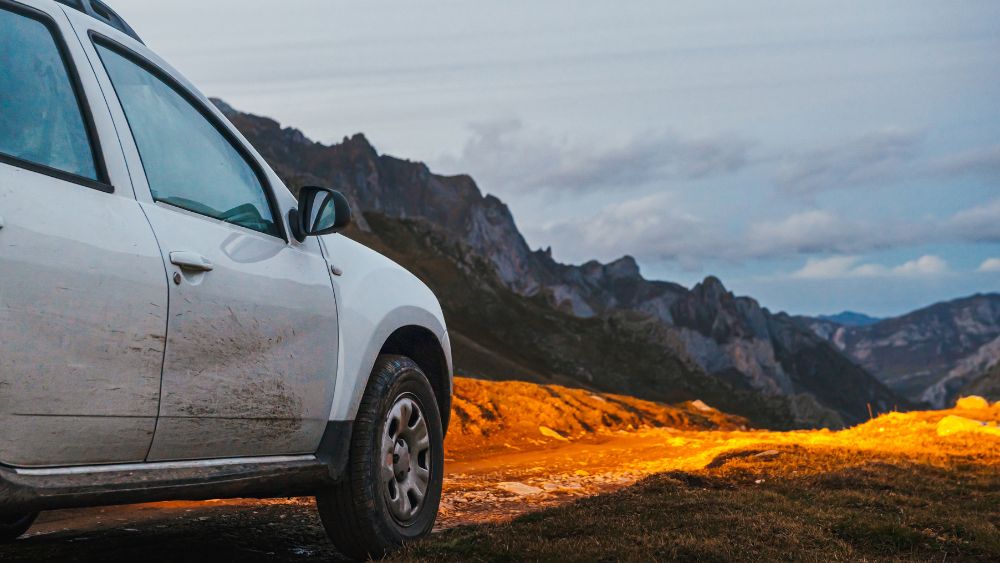 Indian SUV Crossing Into Bhutan - Bhutan Rental and Travel Blog